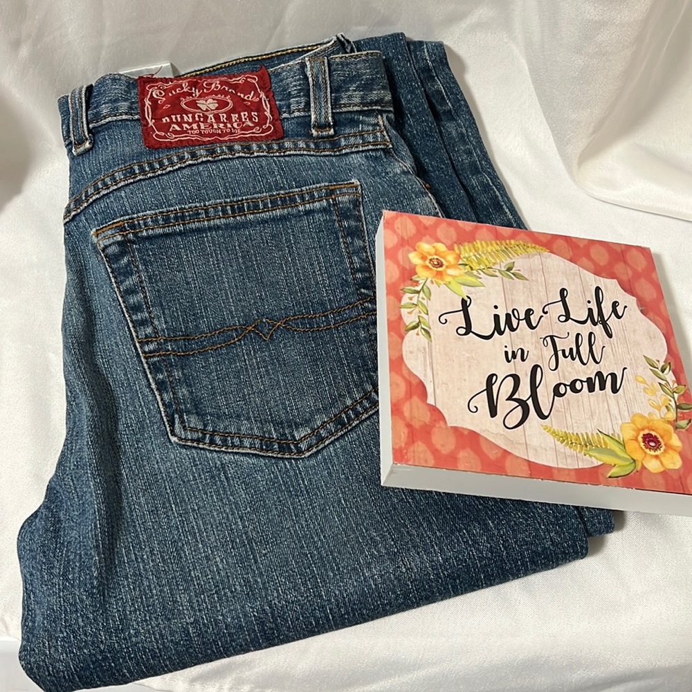 Lucky Jeans